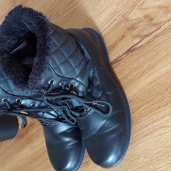 Totes boots Size 7M - Picture 2 of 8